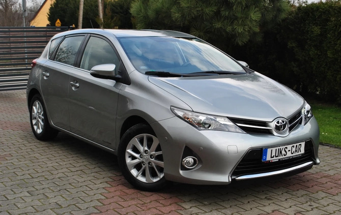 Toyota Auris cena 47777 przebieg: 60000, rok produkcji 2013 z Piława Górna małe 667